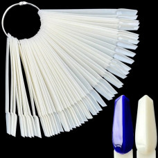 Палітра-віяло для нігтів №450 (молочна) — 50 тіпс на кільці