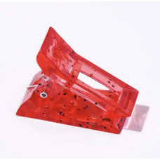 Затискач пластиковий (3 х 3.5см) червоного кольору для фіксації верхніх форм при нарощуванні нігтів